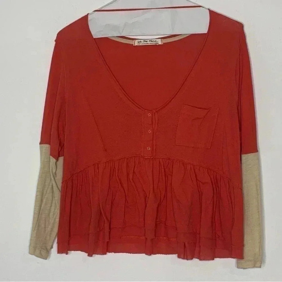 Free People Heart Of Mine Peplum Top sz Large in Camelia Combo Red layered - Picture 2 of 9